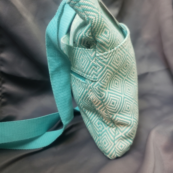 BAGS | [NwT]Turquoise Graphic Weave Crossbody Bag! - Picture 4 of 8